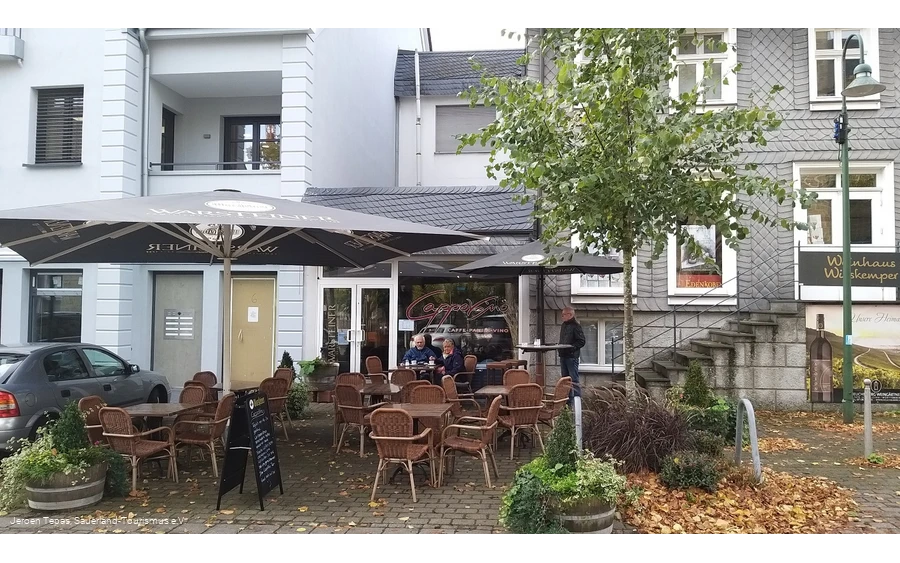 Außenbereich CappoVino Außenbereich CappoVino