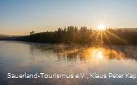 Morgennebel über dem Möhnesee