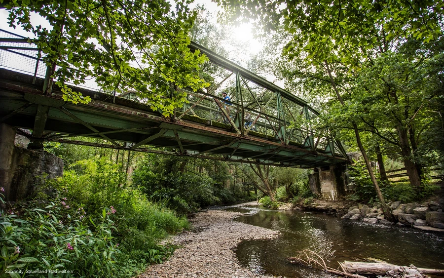 Alte Eisenbahnbrücke