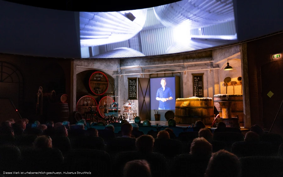 360 Multimedia Theater.jpg 360 Multimedia Theater.jpg