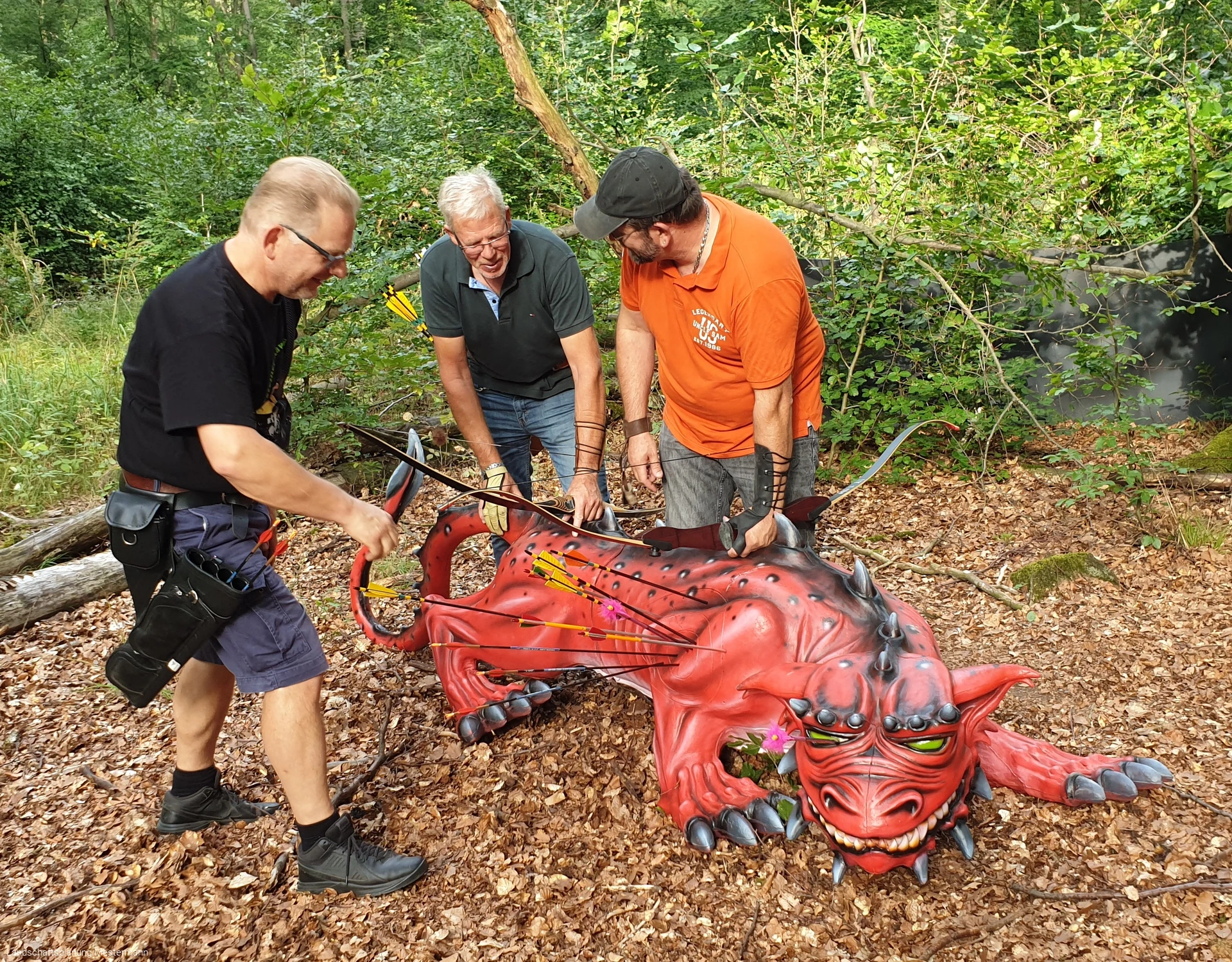 Bogenparcours Ziel roter Drache