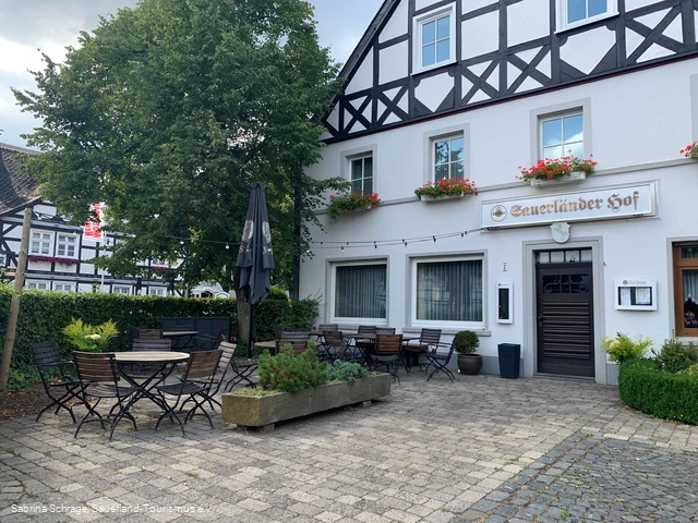 Sauerländer Hof, Hirschberg